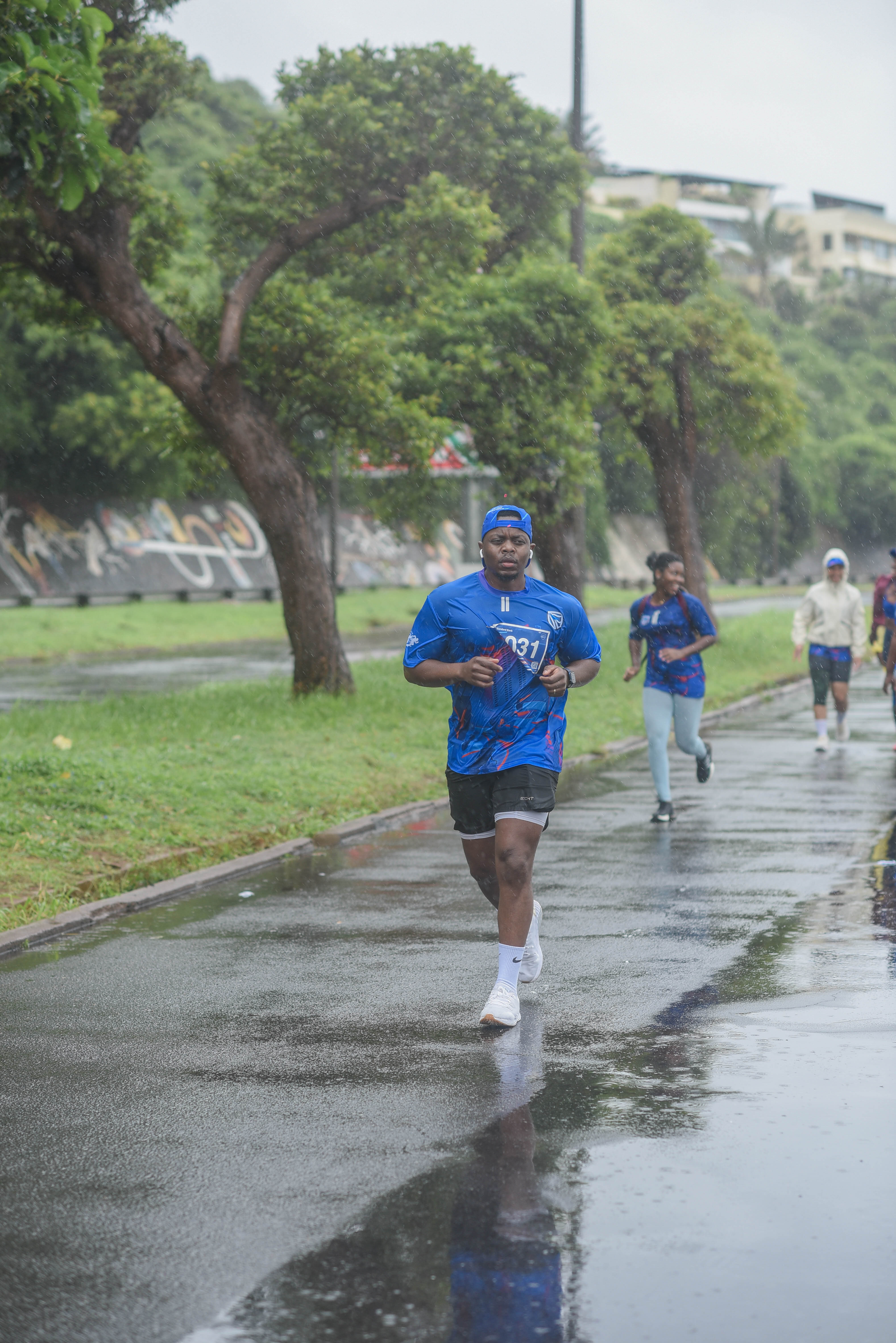 32Corrida Azul.jpg